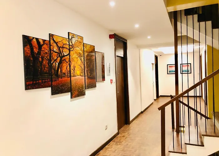 Tropic Inn - Mount Lavinia